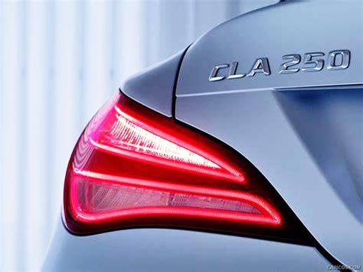 Mercedes-Benz CLA-class टेल लाइट्स अपग्रेड