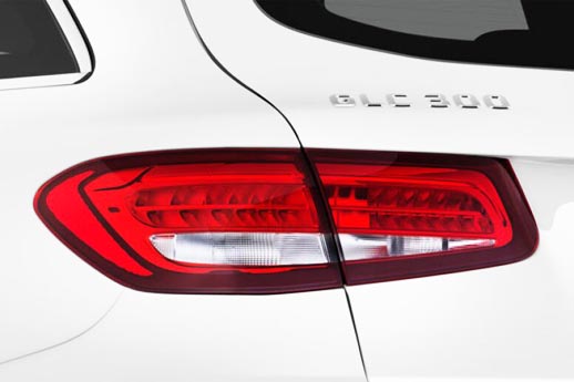 Mercedes-Benz GLC-class atualização das luzes traseiras