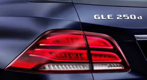 Mercedes-Benz GLE-class टेल लाइट्स अपग्रेड